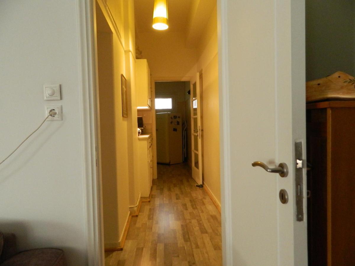 Elegant 3bd In Kolonaki Athens